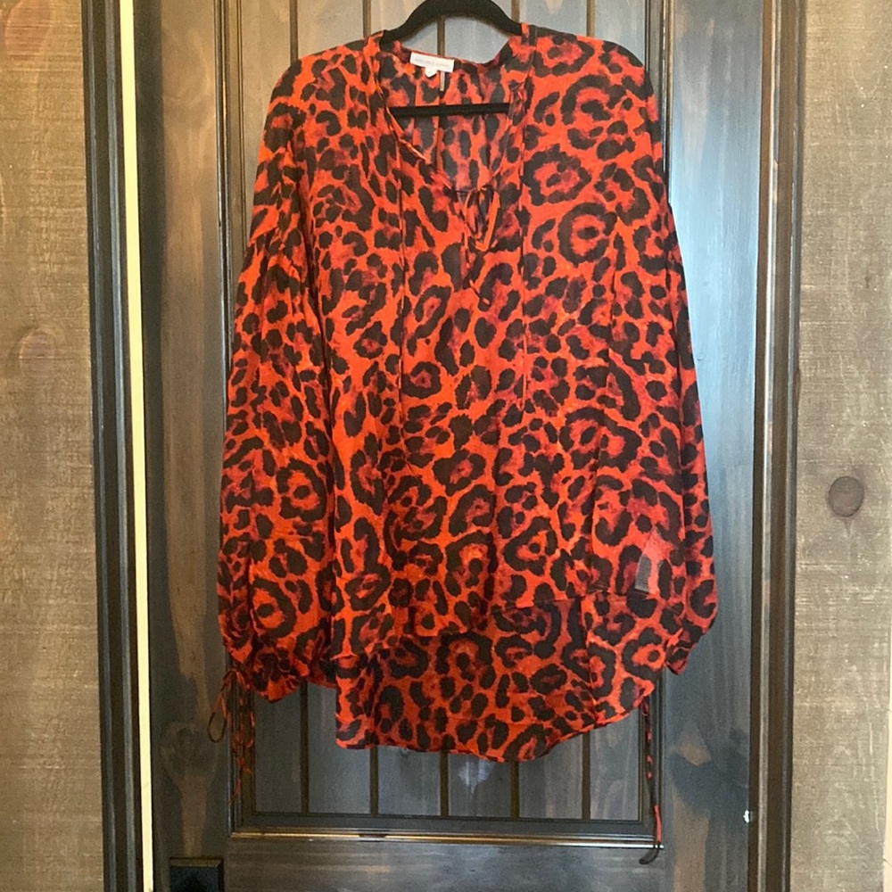 Grey lab red and black leopard top